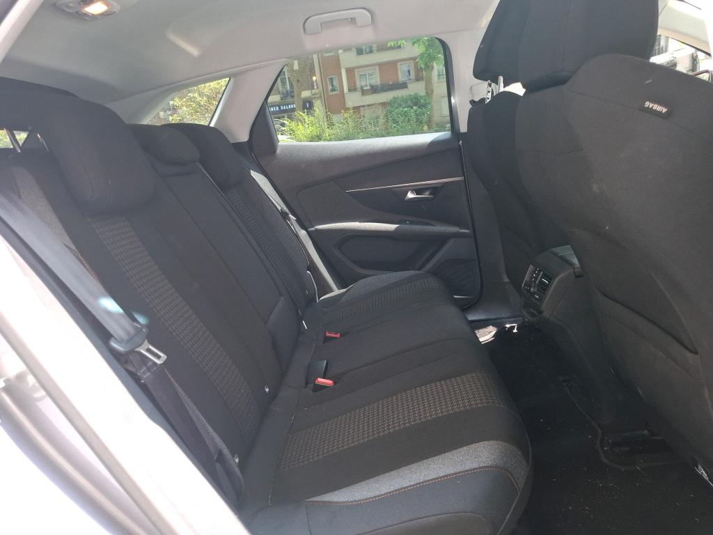 Peugeot 3008 BlueHDi 130ch S&S EAT8 Active Business 2020