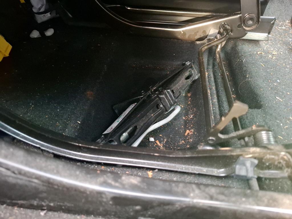 Peugeot PARTNER FOURGON LONG 950 KG BLUEHDI 100 S&S BVM5 ASPHALT 2021