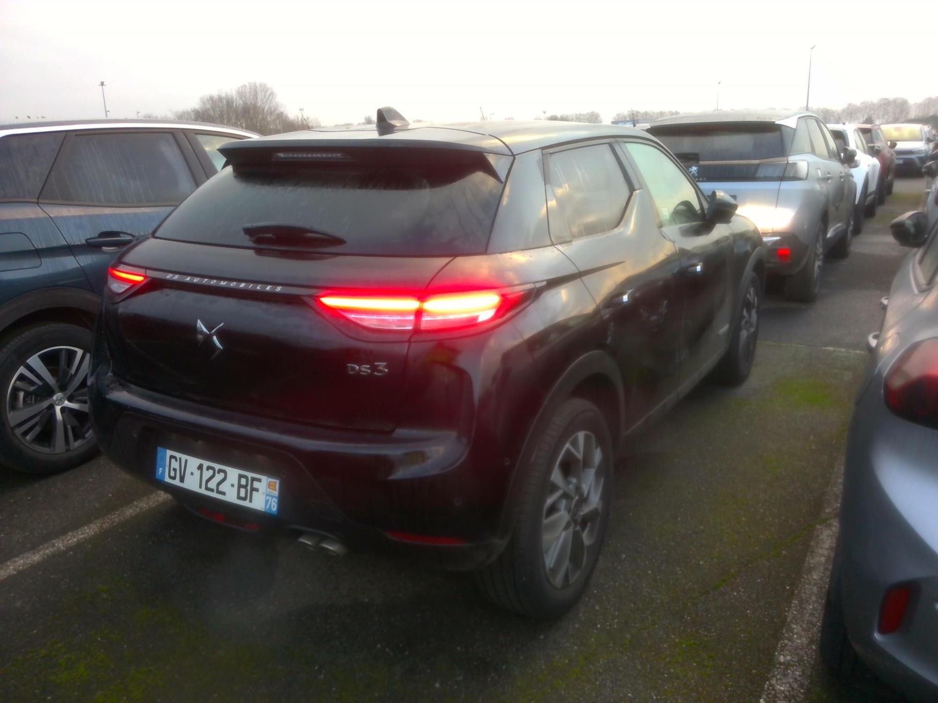 DS DS 3 PureTech 130 EAT8 Esprit de Voyage 2024