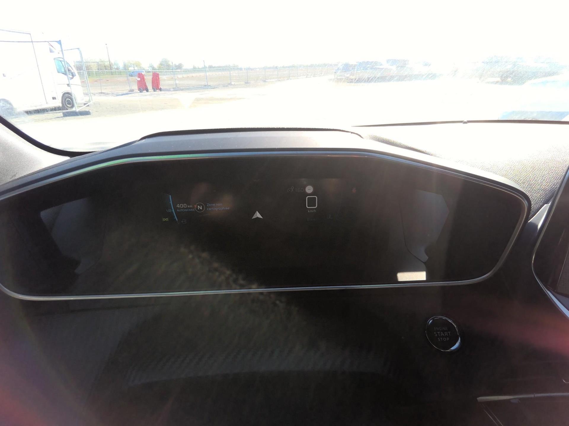 Peugeot 208 BlueHDi 100 S&S BVM6 GT 2023