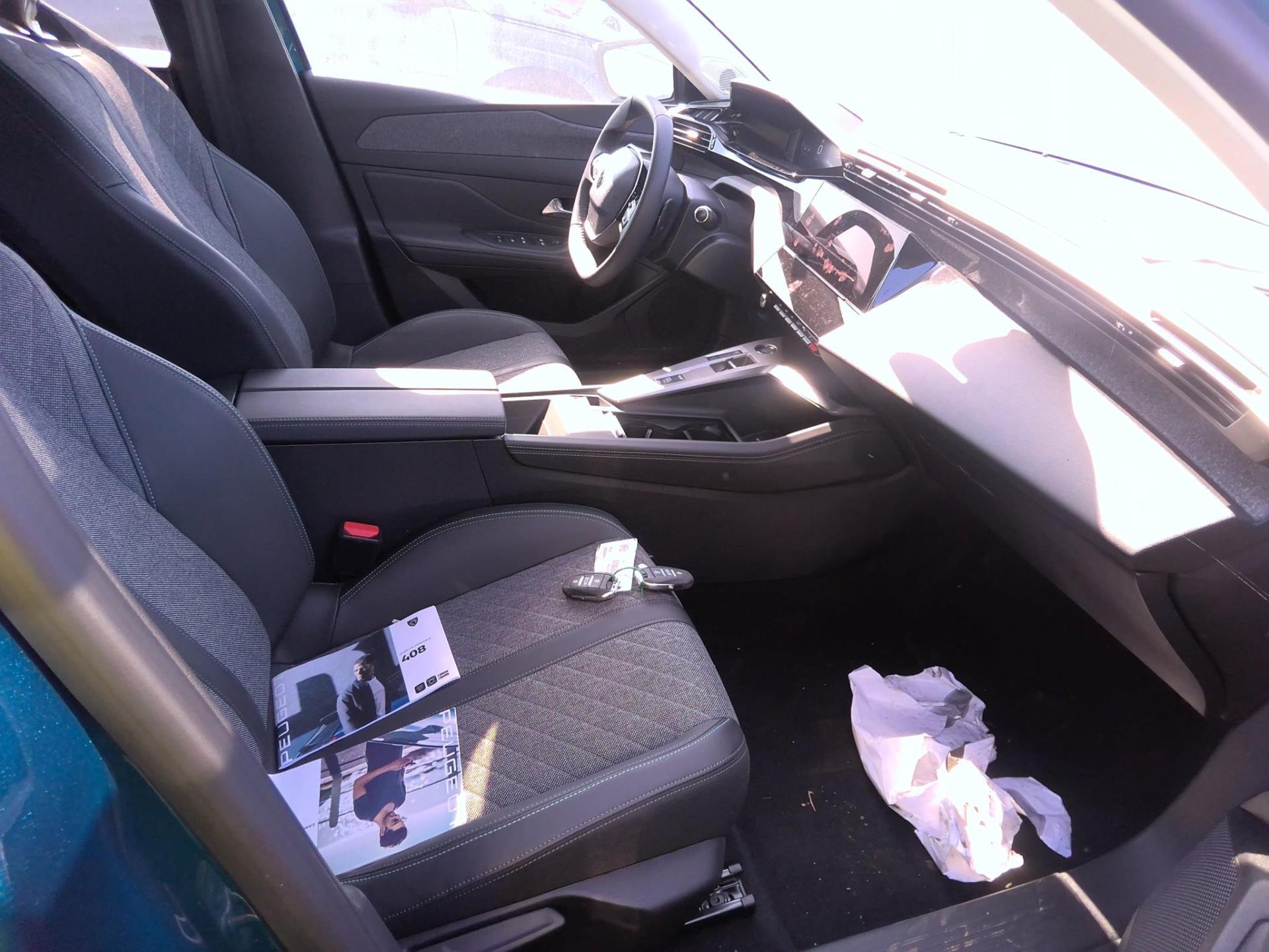 Peugeot 408 PureTech 130 ch S&S EAT8 Allure Pack 2023
