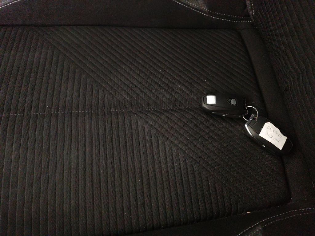 Peugeot 308 SW BlueHDi 130ch S&S EAT8 Active Pack 2022