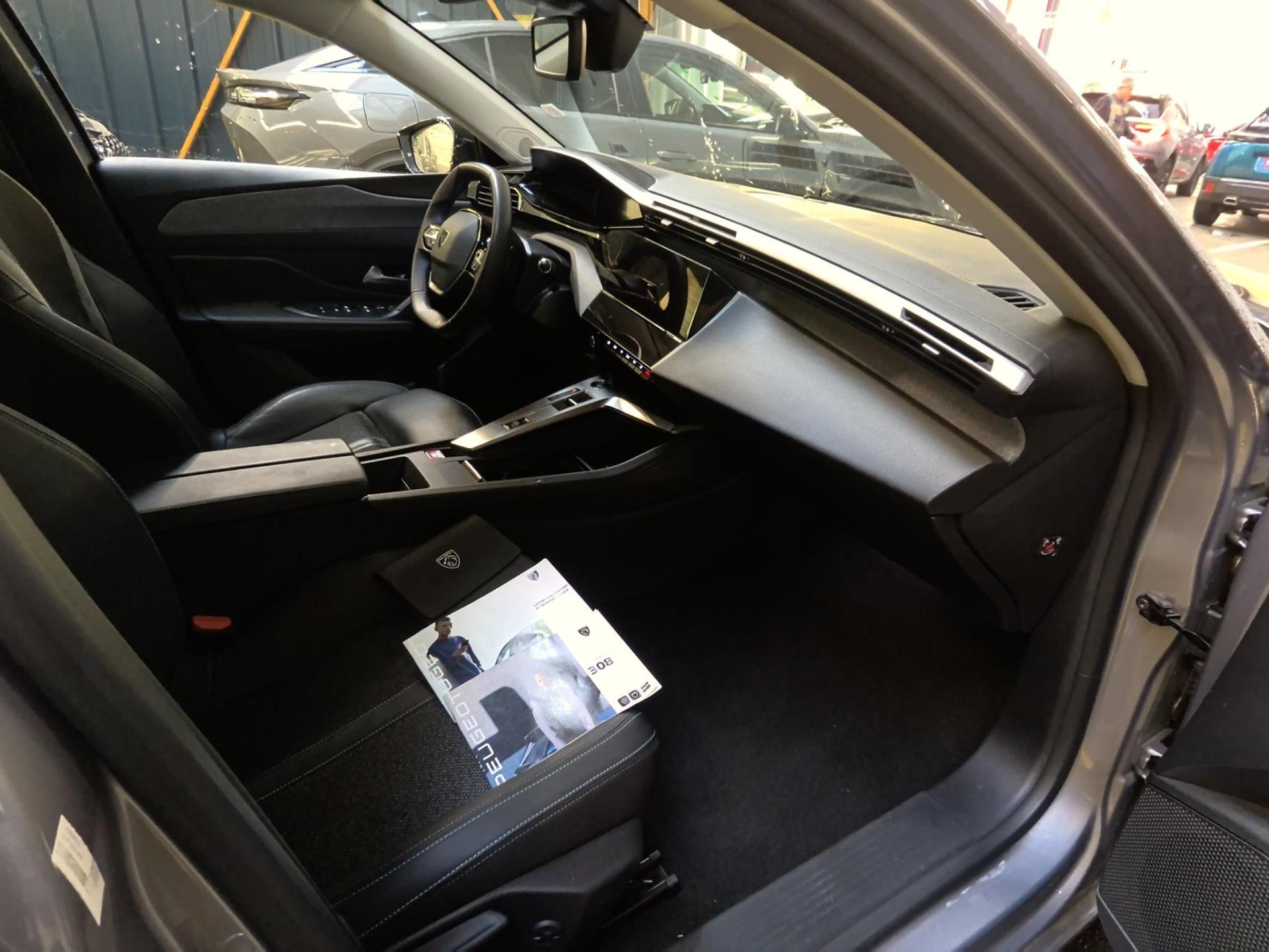 Peugeot 308 BlueHDi 130ch S&S EAT8 Allure 2024