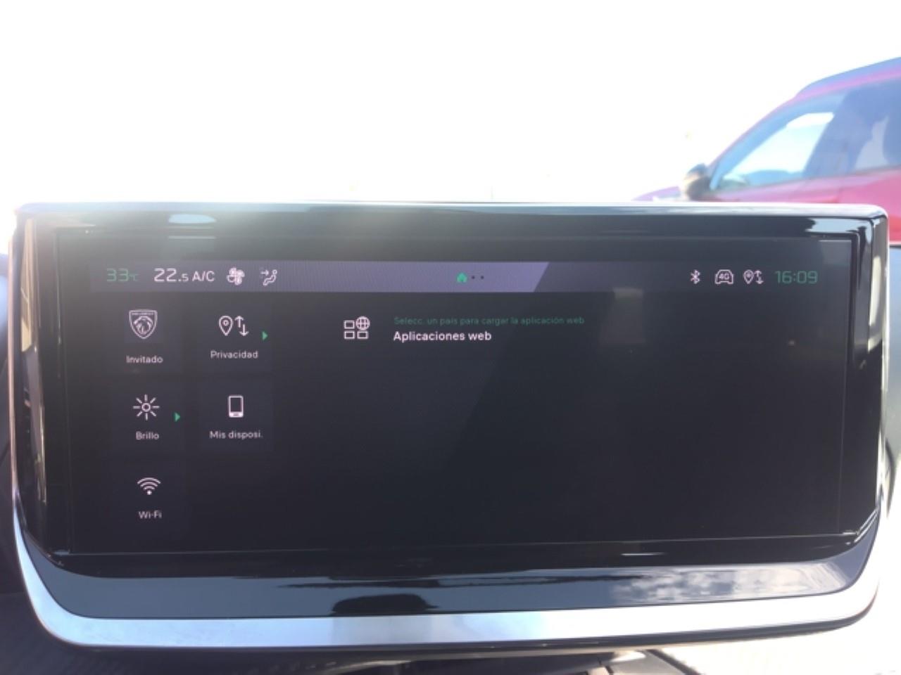 Foto Peugeot 2008 8
