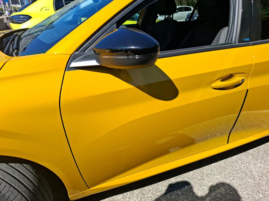 Peugeot 208 PureTech 100 S&S EAT8 Style 2022