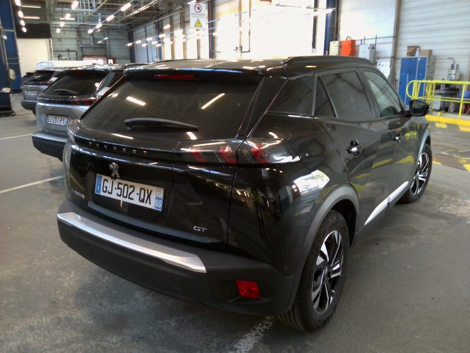 Peugeot 2008 Electrique 136 ch GT 2022