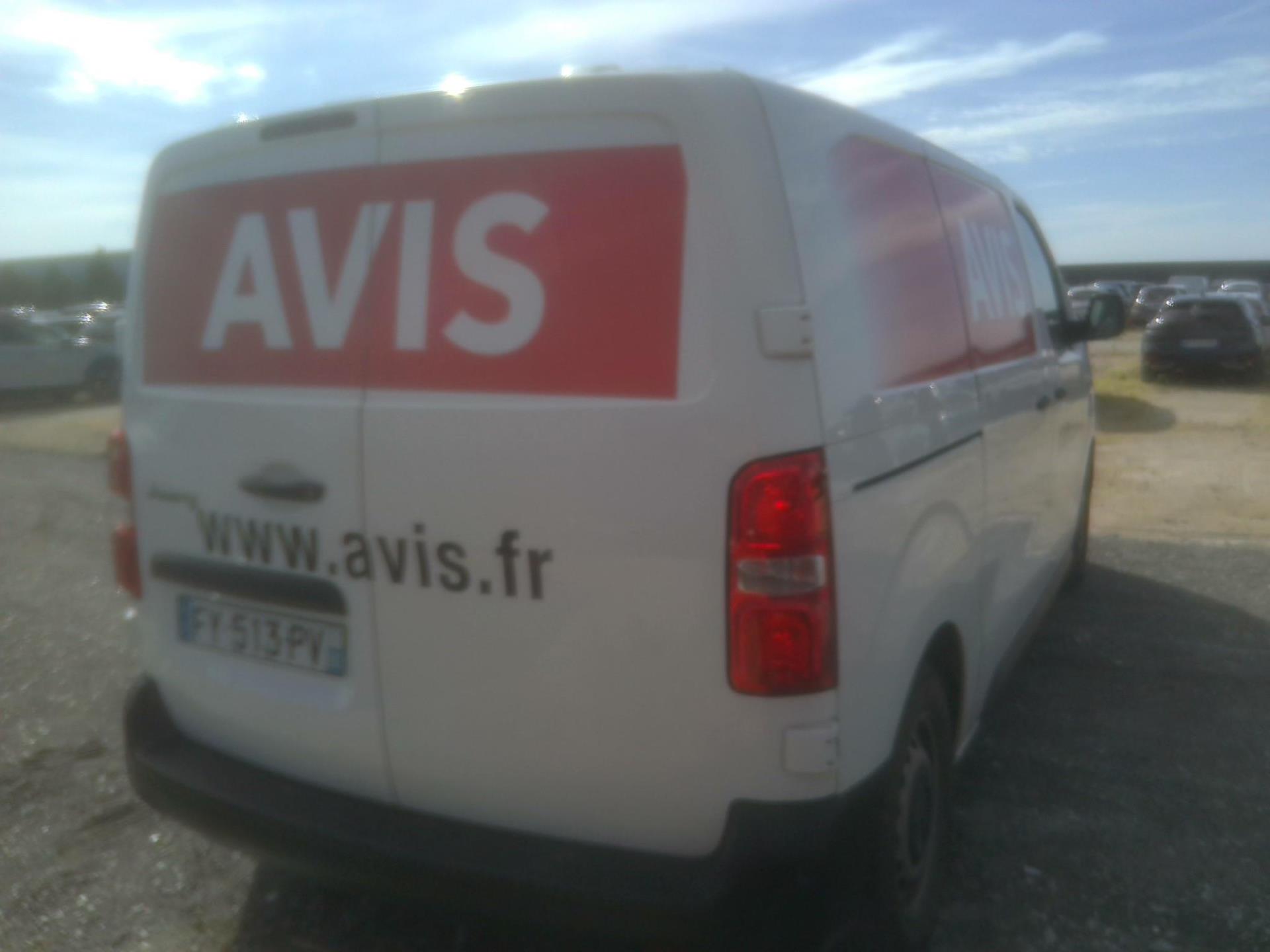 Citroen JUMPY FGN M BLUEHDI 120 S&S BVM6 CLUB 300 NM 2021