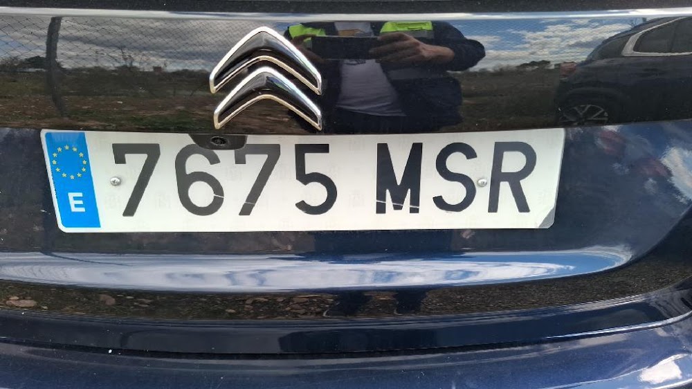 Citroën C4 X C4 Hybrid 136 ë-DSC6 PLUS (solo stock)