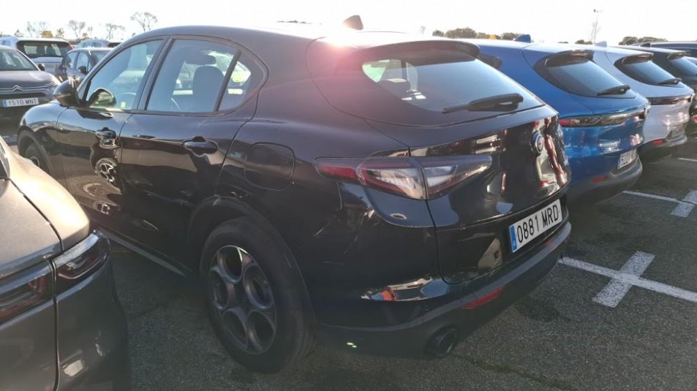 Foto Alfa Romeo Stelvio 15