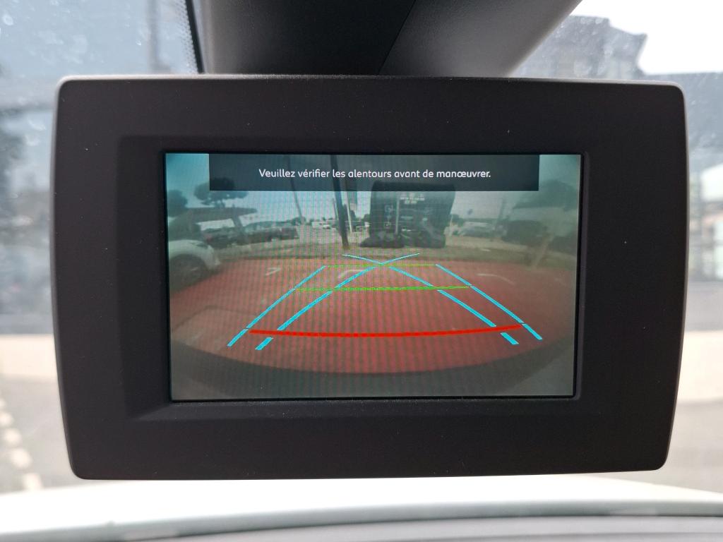 Peugeot PARTNER FOURGON STANDARD 650 KG BLUEHDI 100 S&S BVM5 PREMIUM 2020