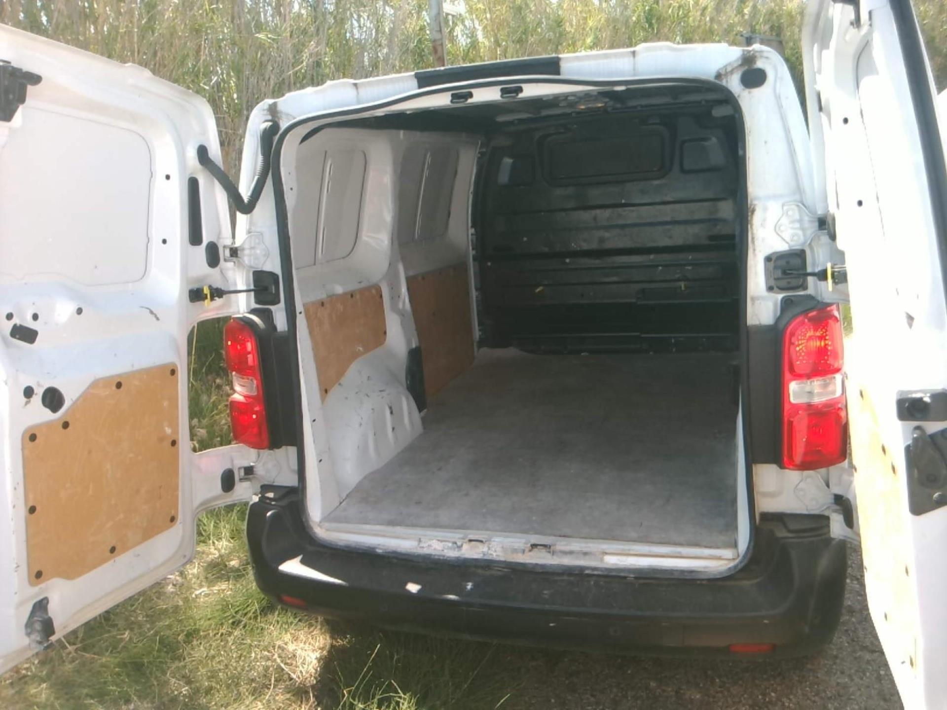 Opel VIVARO FGN TAILLE M BLUEHDI 145 BVM6  2024