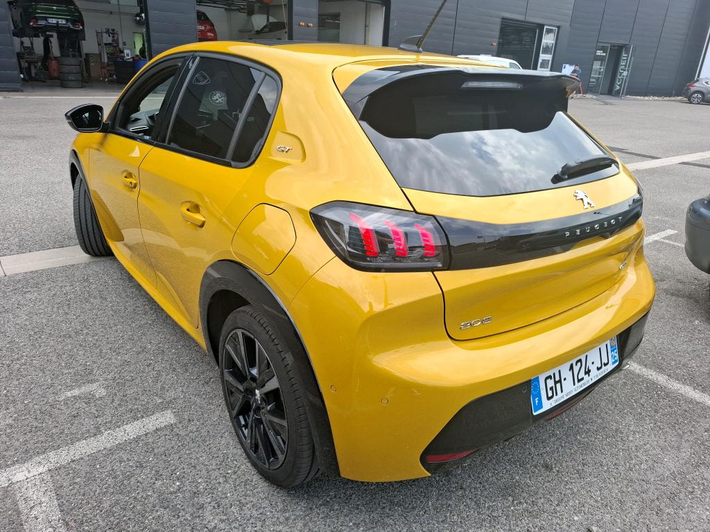Peugeot 208 PureTech 100 S&S EAT8 GT Pack 2022
