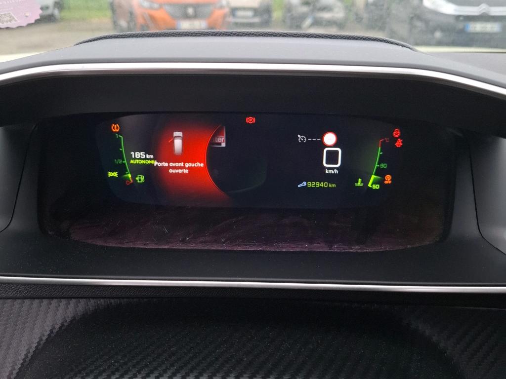 Peugeot 2008 PureTech 130 S&S BVM6 Allure Pack 2022