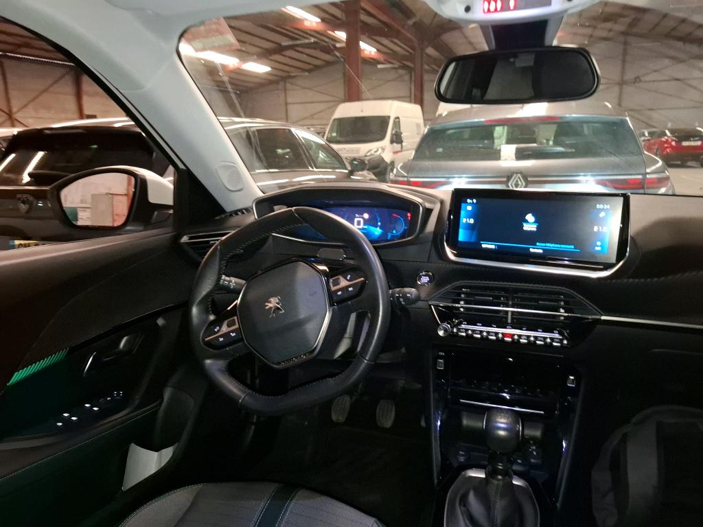 Peugeot 2008 PureTech 130 S&S BVM6 Allure Pack 2021