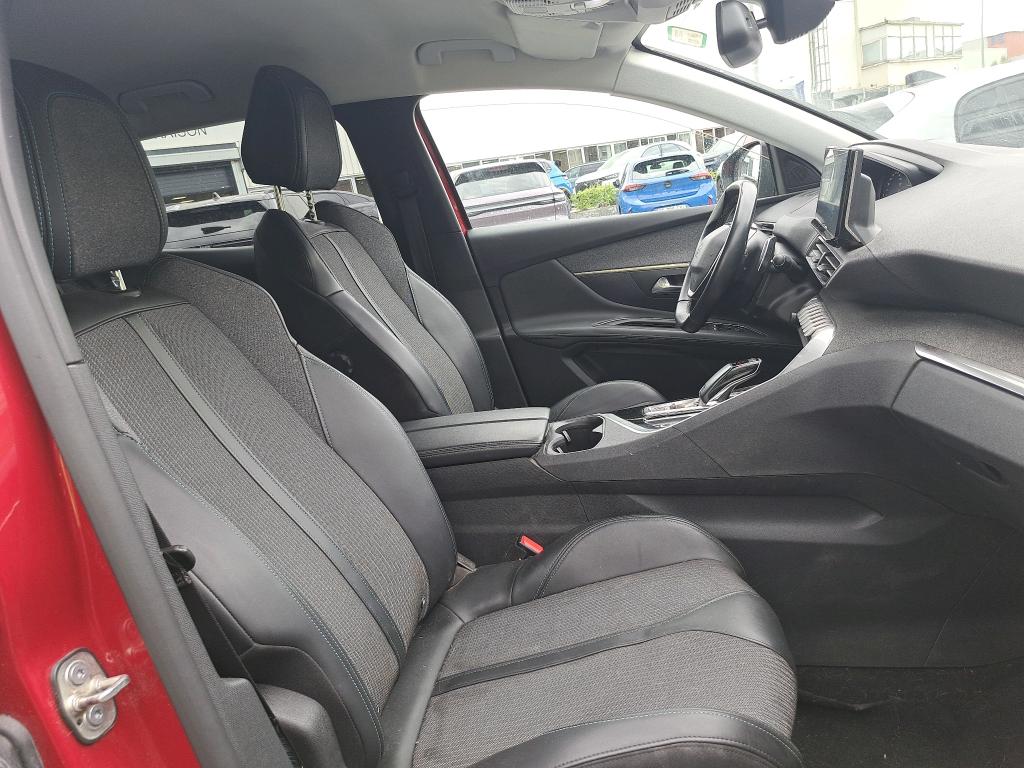 Peugeot 3008 Puretech 130ch S&S EAT8 Allure Pack 2022