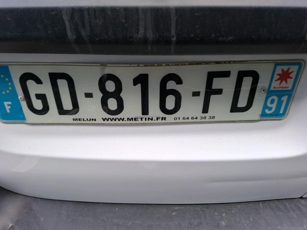 Peugeot EXPERT FGN TOLE STANDARD BLUEHDI 180 S&S EAT8 ASPHALT 2021