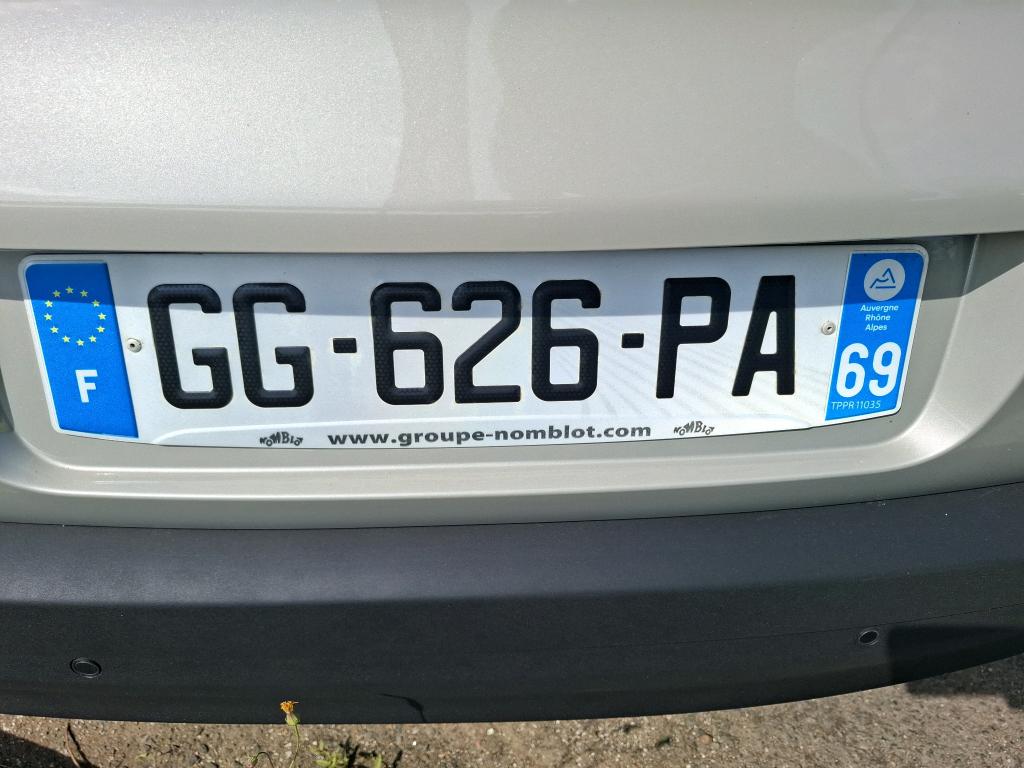 Citroen C3 PureTech 110 S&S EAT6 Shine 2022
