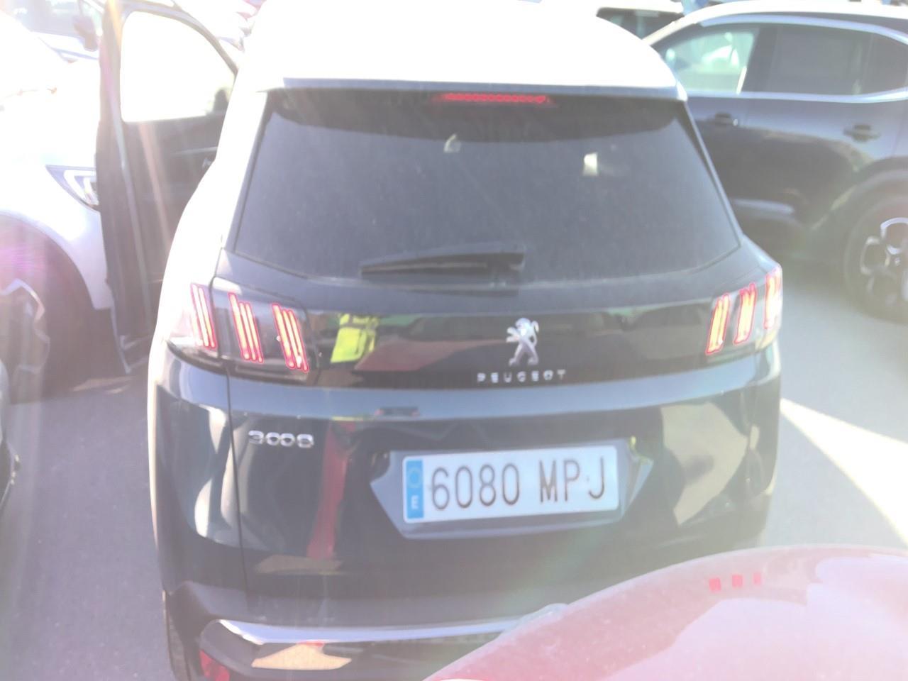 Peugeot 3008 3008 Allure Pack Gasolina 130 S&S 6 Vel. MAN