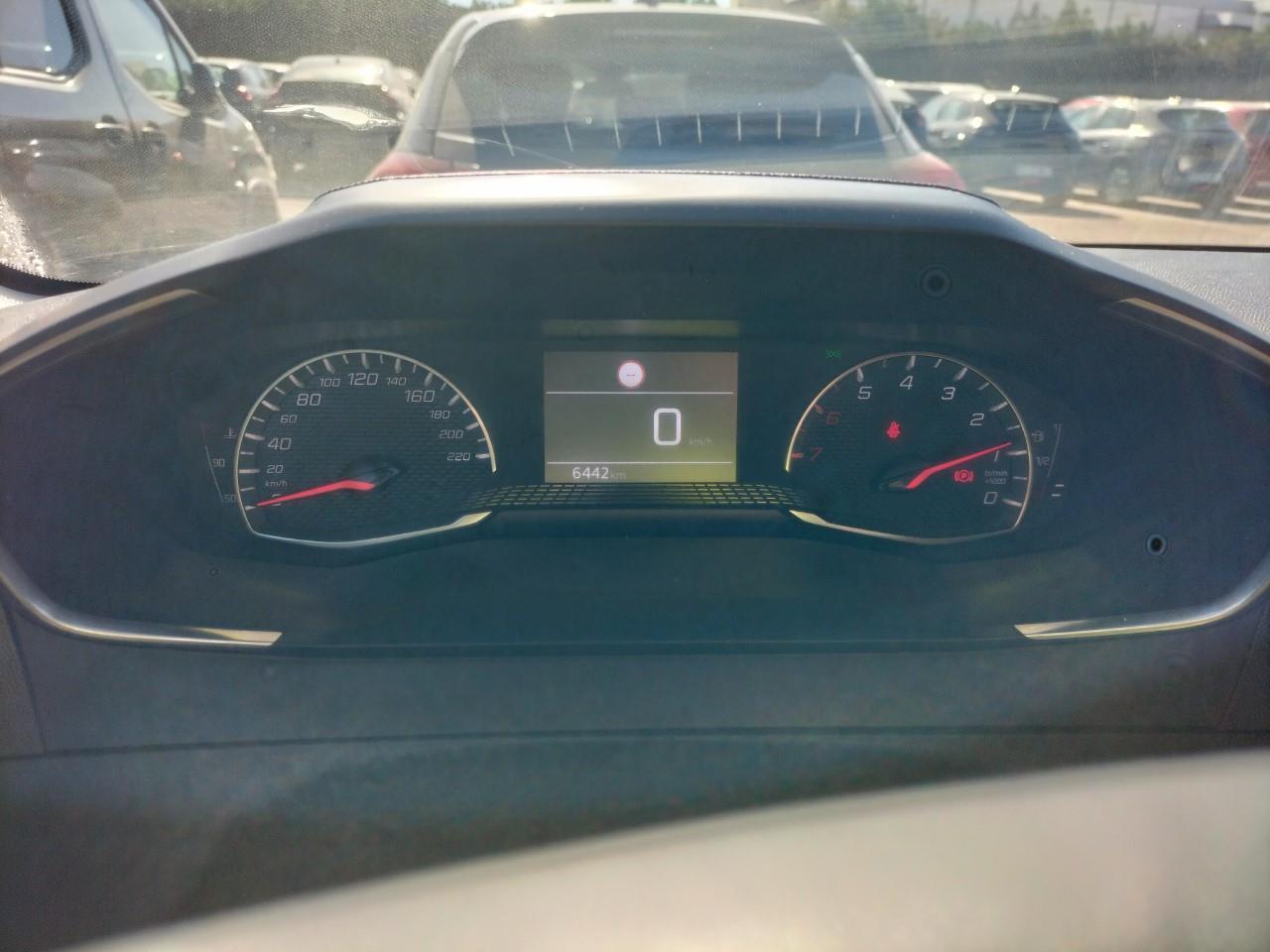 Foto Peugeot 208 7