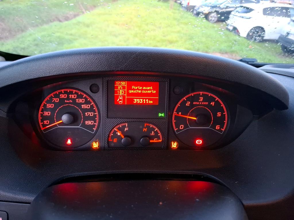 Peugeot BOXER TOLE 330 L2H2 BLUEHDI 140 S&S ASPHALT 2020