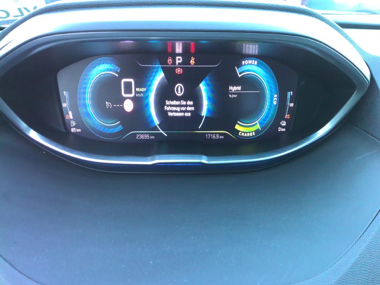 Foto Peugeot 3008 Hybrid 5