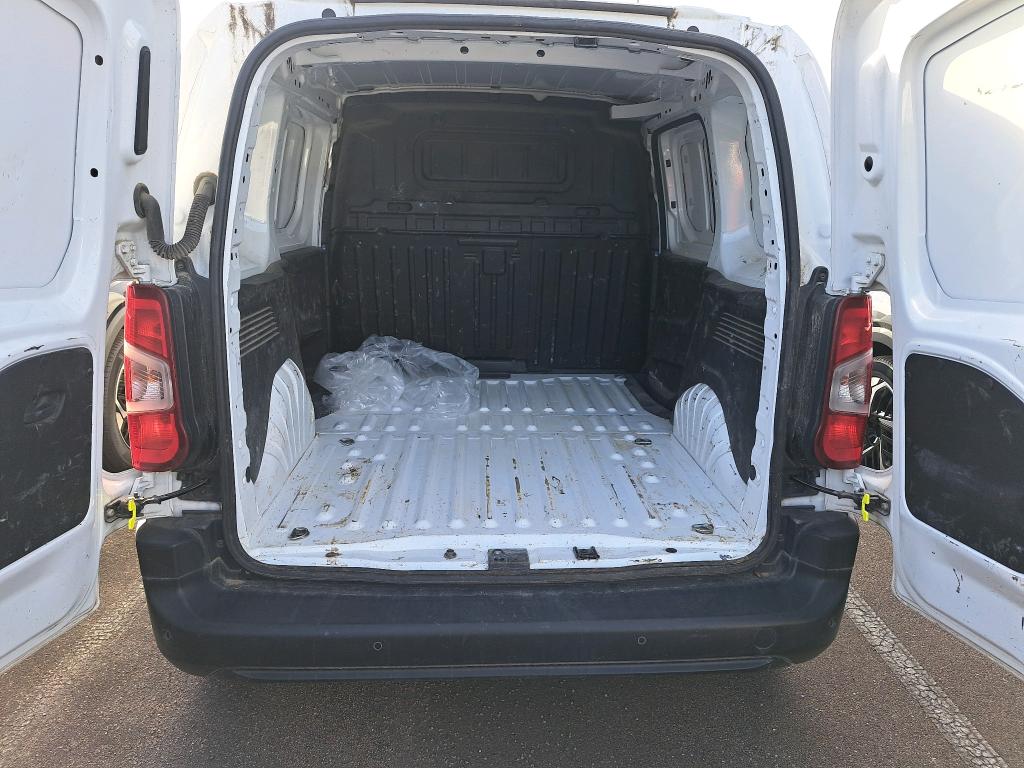 Peugeot PARTNER FOURGON STANDARD 650 KG BLUEHDI 130 S&S EAT8 ASPHALT 2021