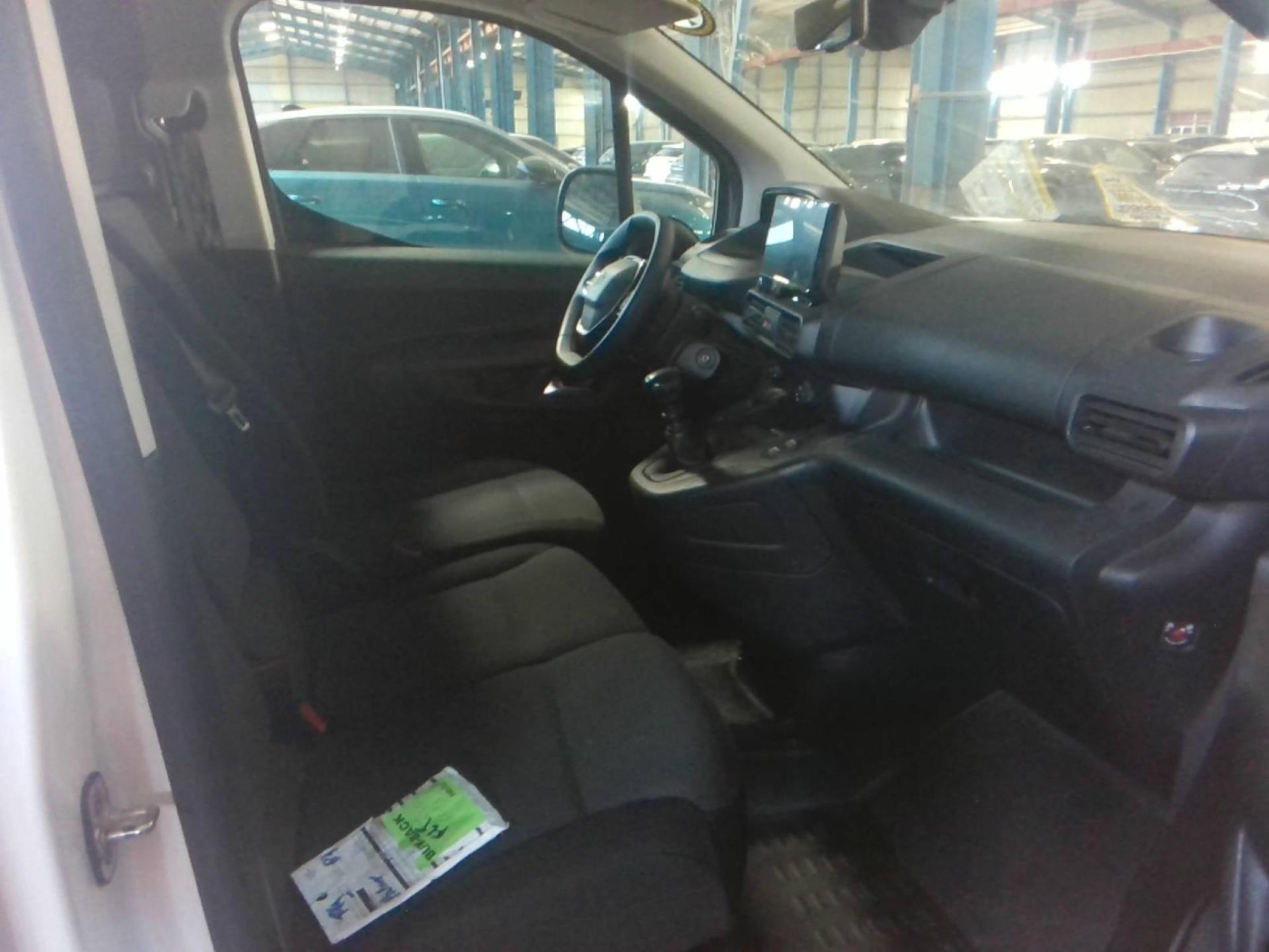 Peugeot PARTNER FOURGON XL 950 KG BLUEHDI 100 S&S BVM6  2024