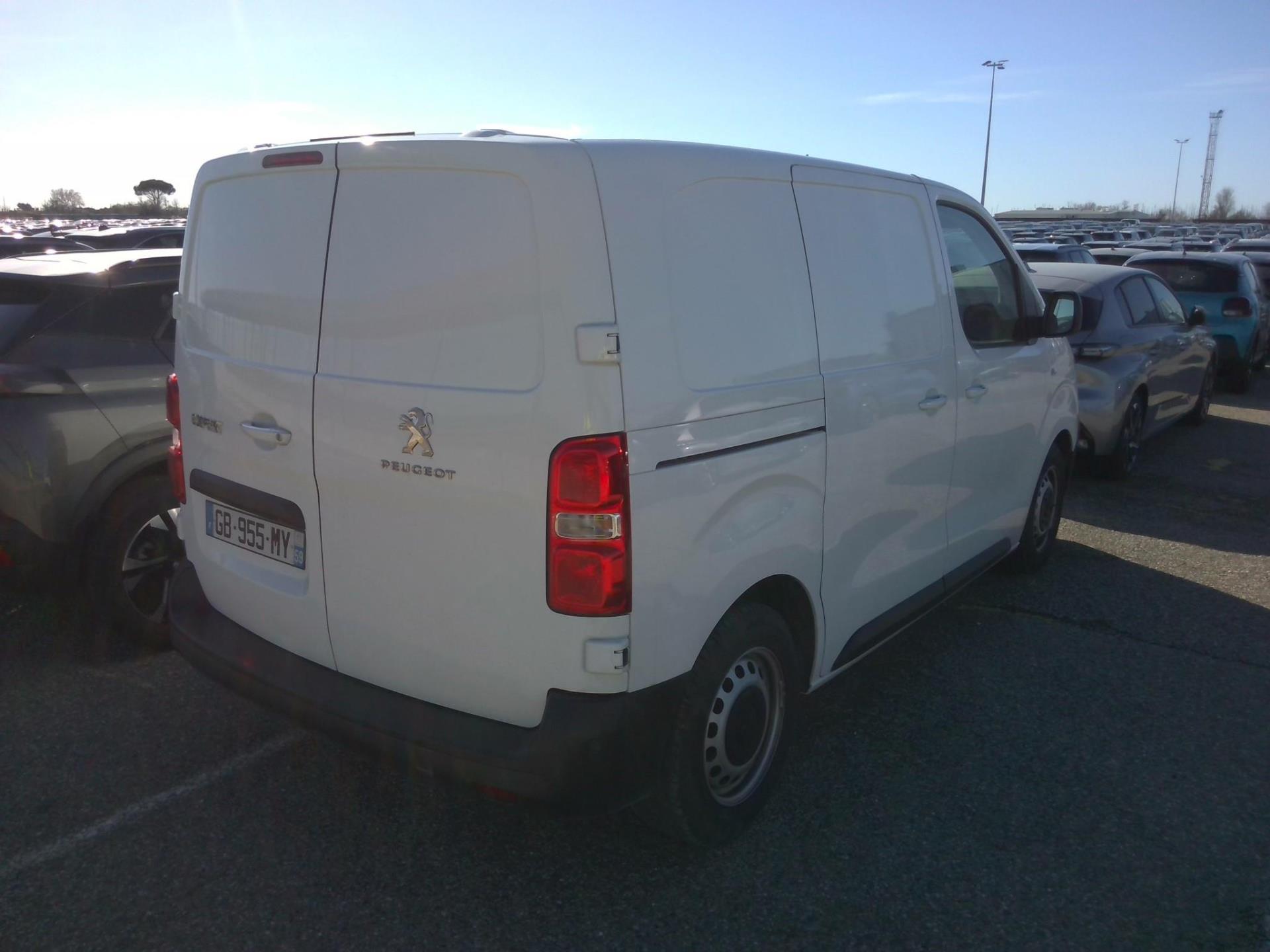 Peugeot EXPERT FGN TOLE COMPACT 1.5 BLUEHDI 120 S&S BVM6 URBAN 2021
