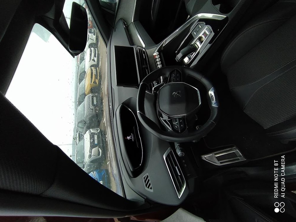 Foto Peugeot 5008 12