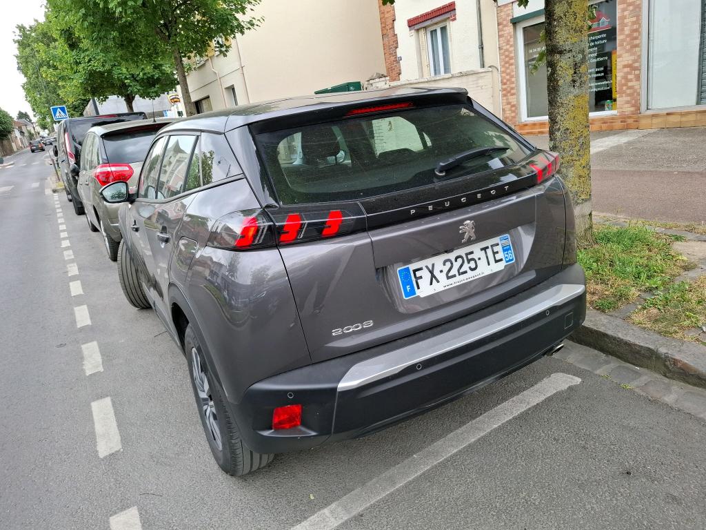 Peugeot 2008 BlueHDi 110 S&S BVM6 Active Business 2021