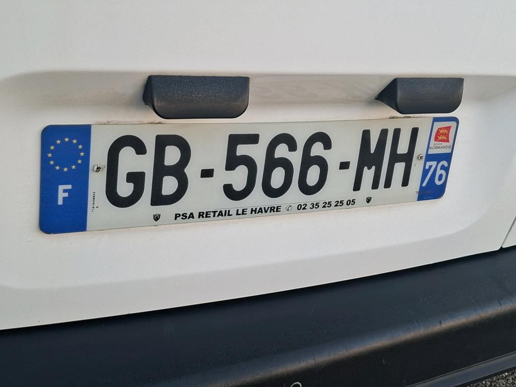 Peugeot PARTNER FOURGON STANDARD 650 KG BLUEHDI 75 BVM5 PREMIUM 2021