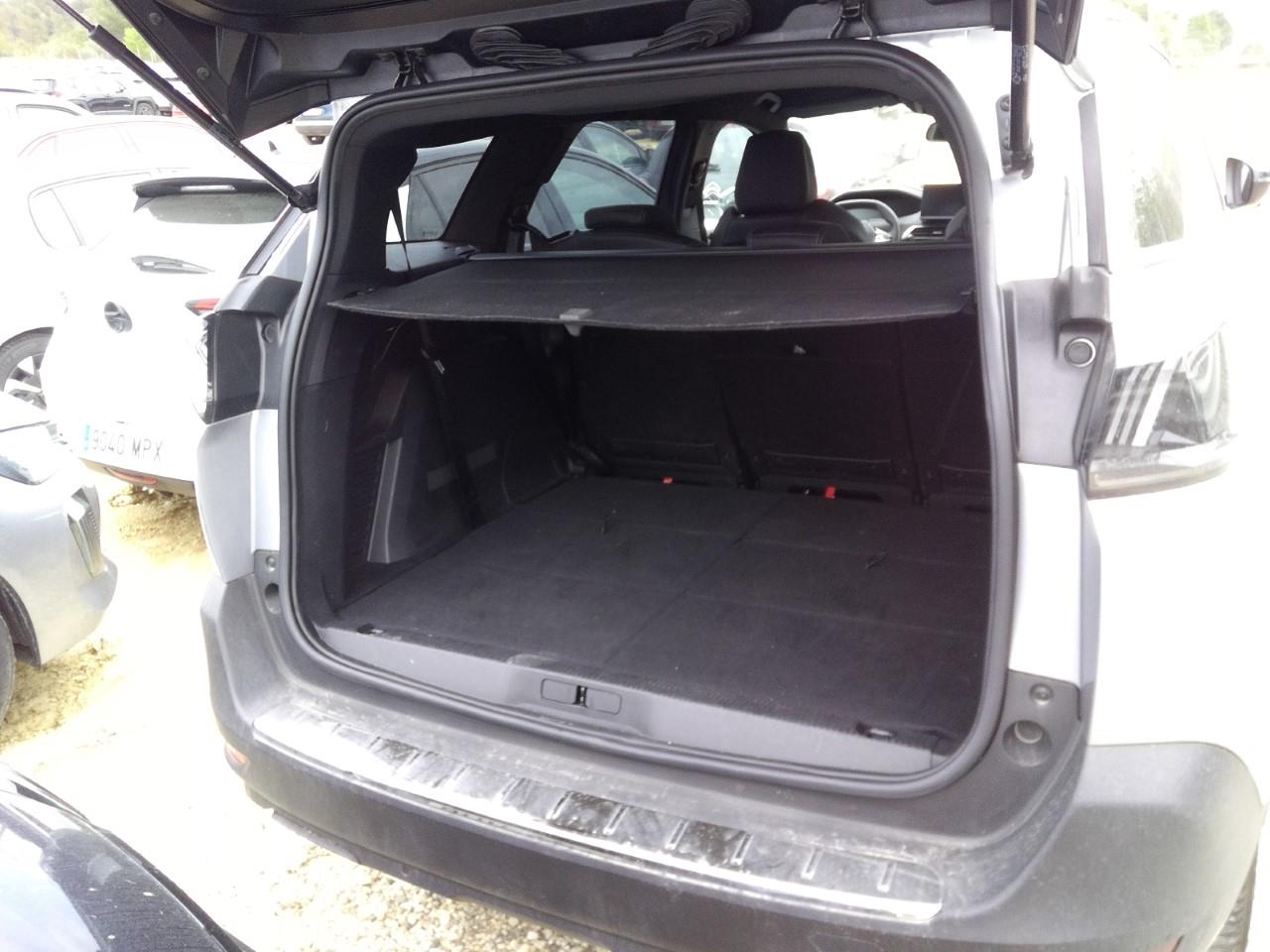 Foto Peugeot 5008 16