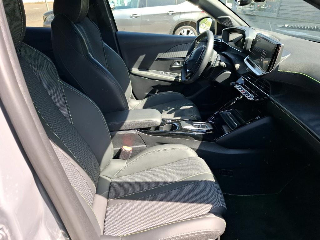 Peugeot 208 Hybrid 145 ch e-DCS6 GT 2025