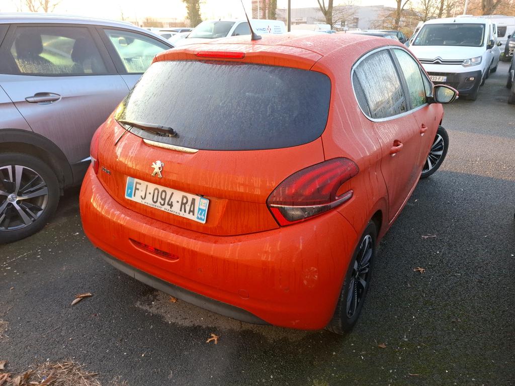 Peugeot 208 PureTech 82ch S&S BVM5 Tech Edition 2019