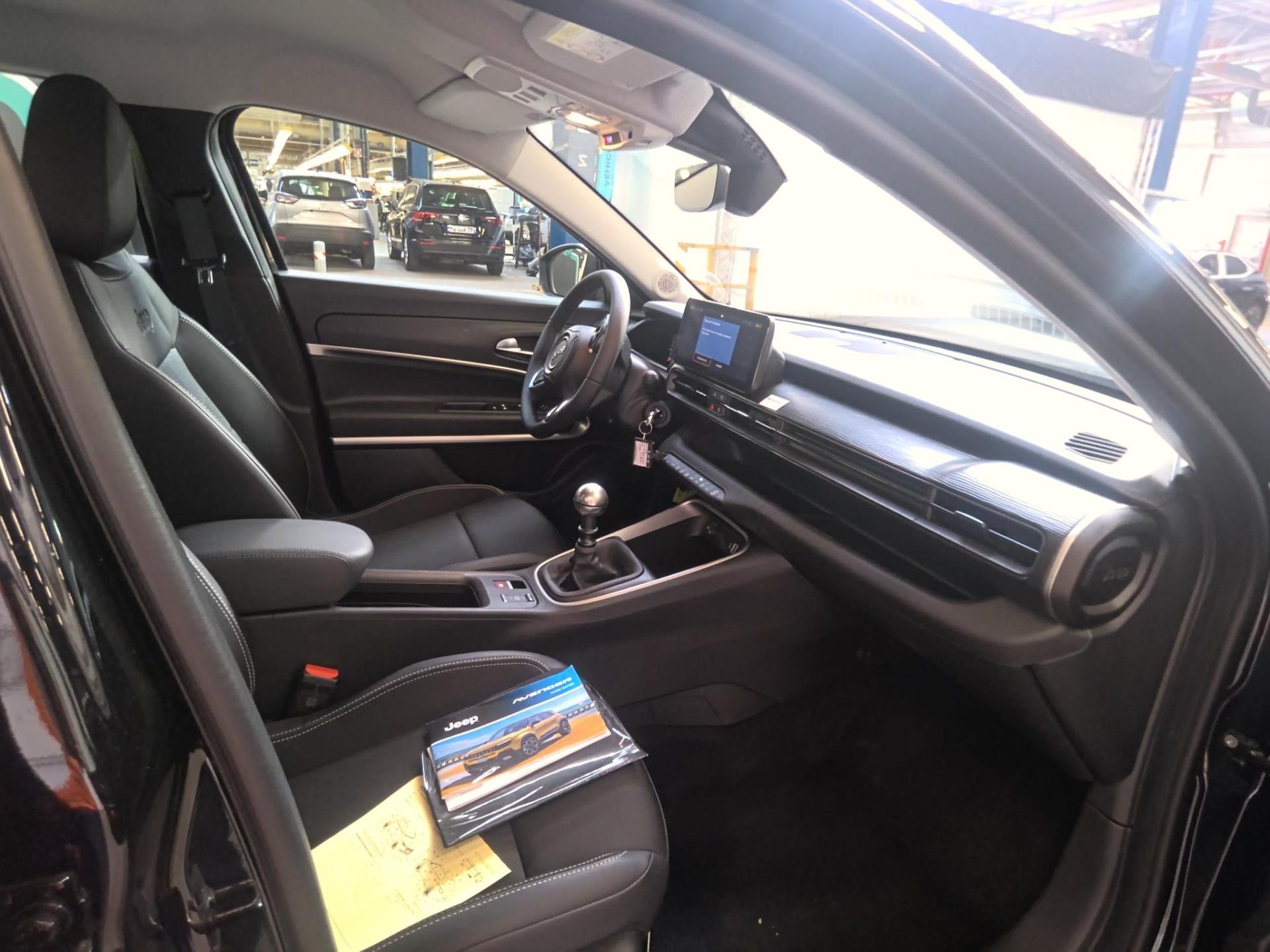 JEEP Avenger 1.2 Turbo T3 100 ch Altitude 2024