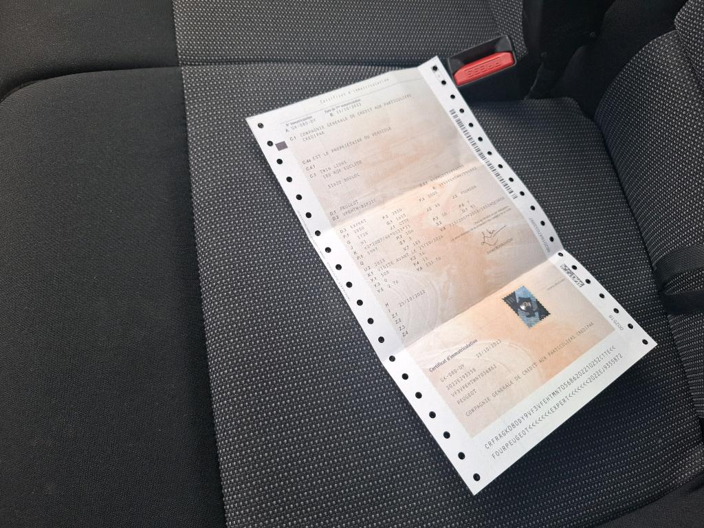 Peugeot EXPERT FGN TOLE STANDARD BLUEHDI 145 S&S BVM6 PREMIUM 2022