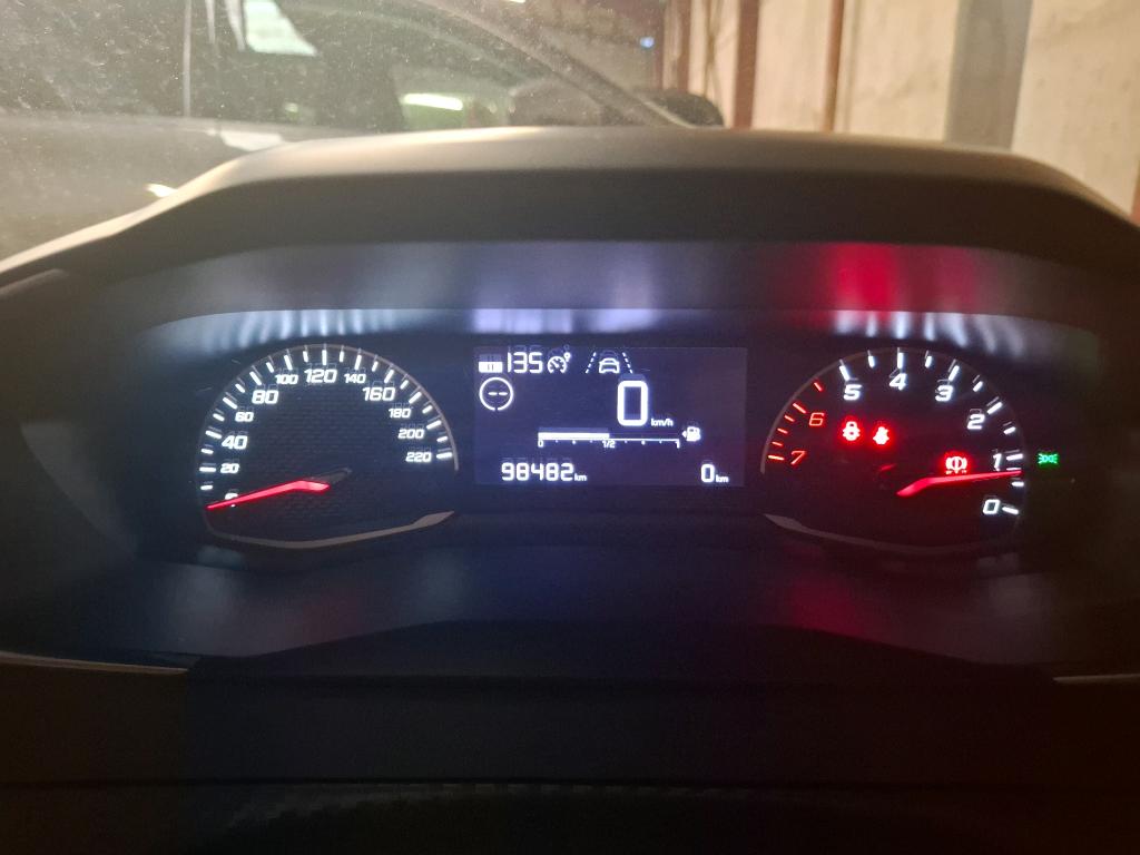 Peugeot 208 BLUEHDI 100 S&S BVM6 PREMIUM 2022