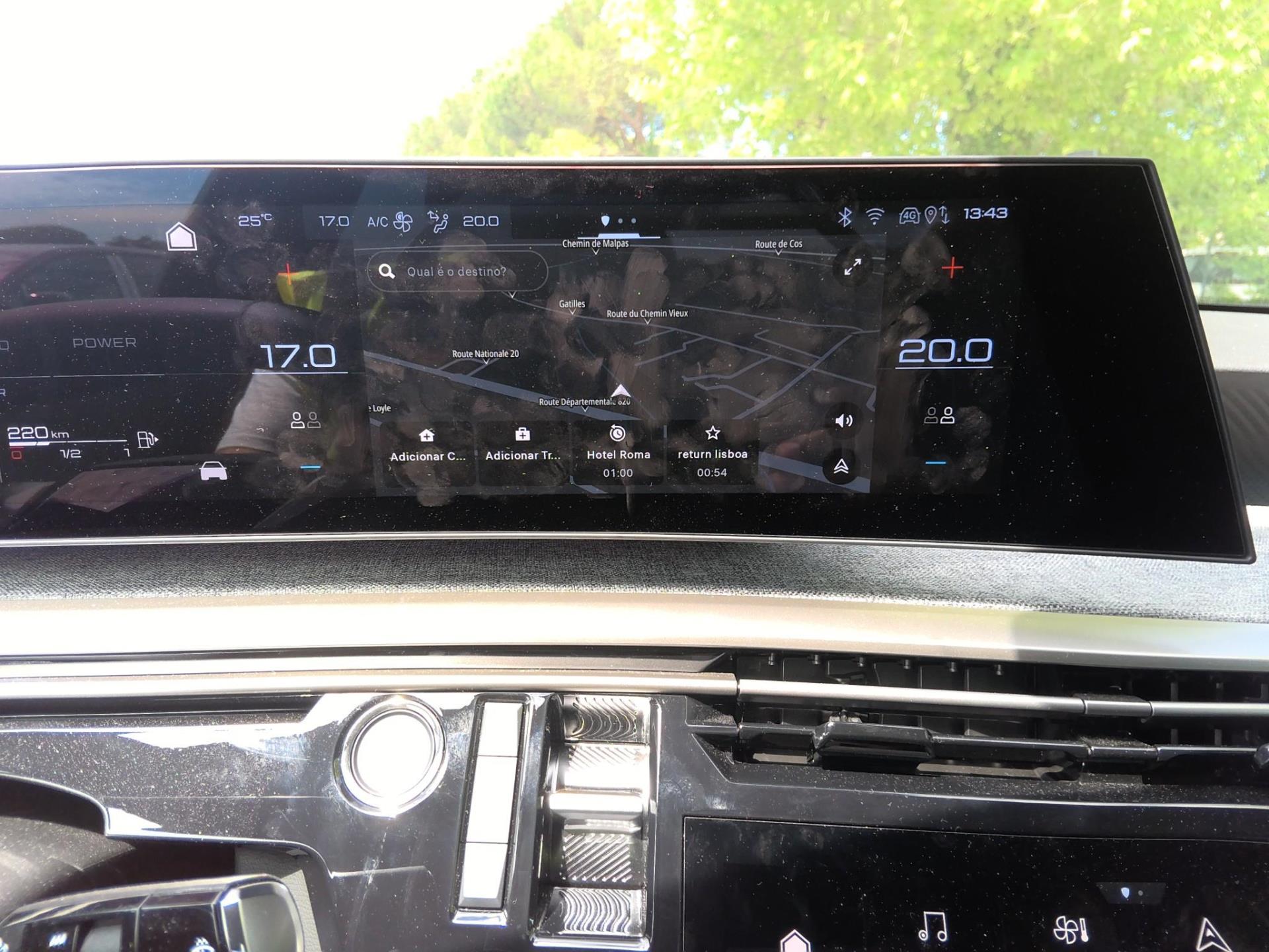 Peugeot 3008 Hybrid 136 e-DCS6 Allure 2025