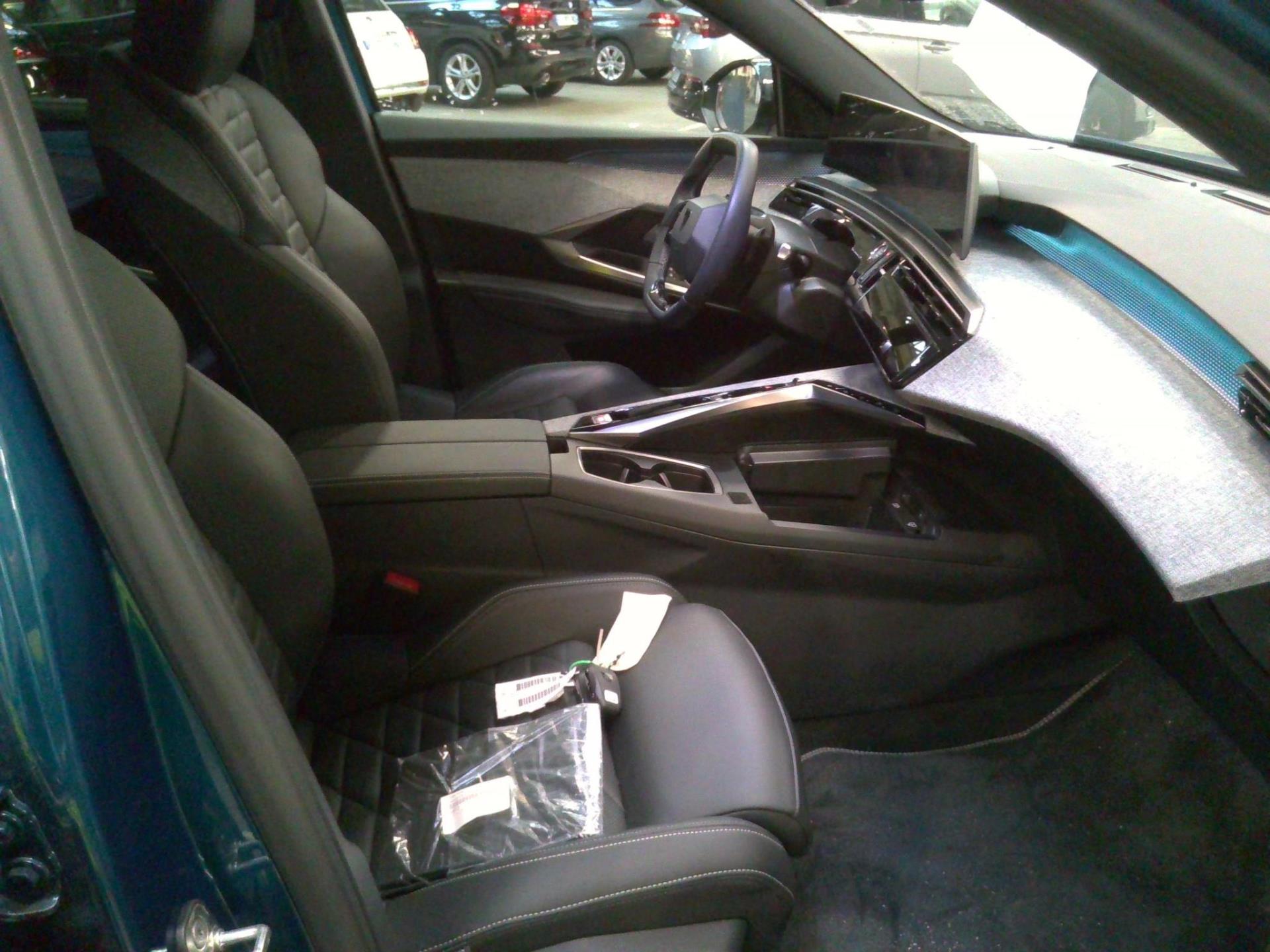 Peugeot 5008 Electrique 73 kWh 210 ch GT 2024