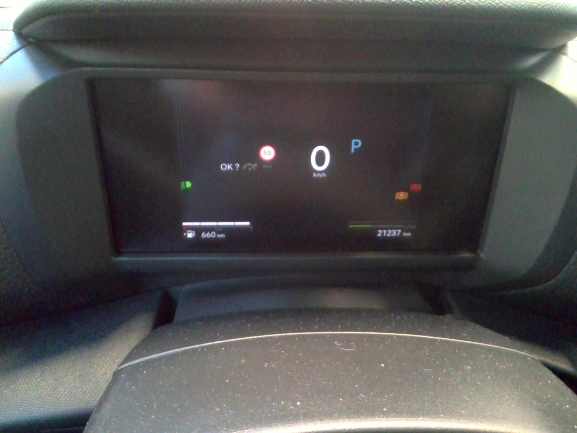Citroen C4 Hybride 136 e-DCS6 Plus 2025
