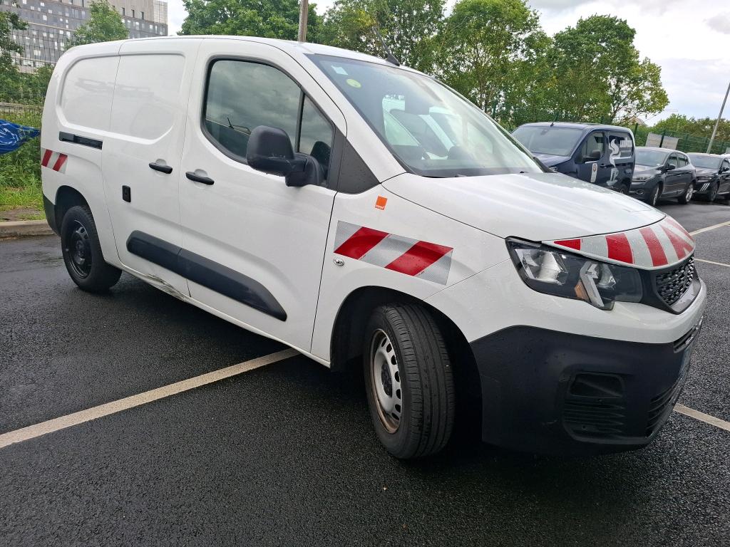 Peugeot PARTNER FOURGON LONG 950 KG BLUEHDI 130 S&S EAT8 ASPHALT 2021