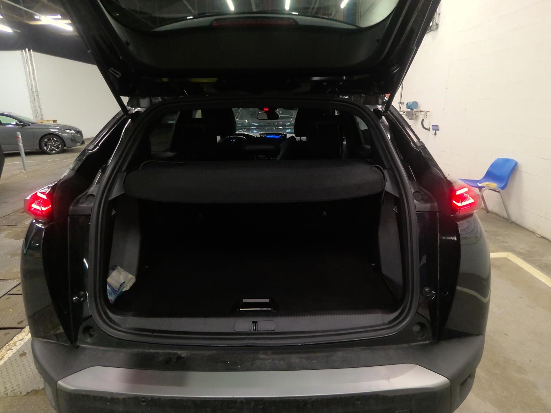 Peugeot 2008 Electrique 54 kWh 156 ch GT 2025