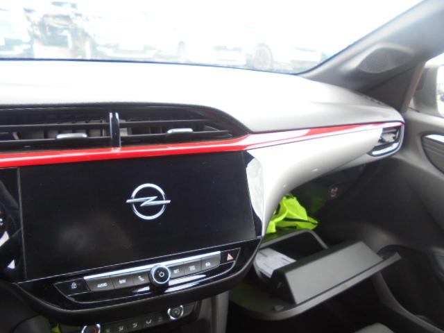 Foto Opel Corsa 13