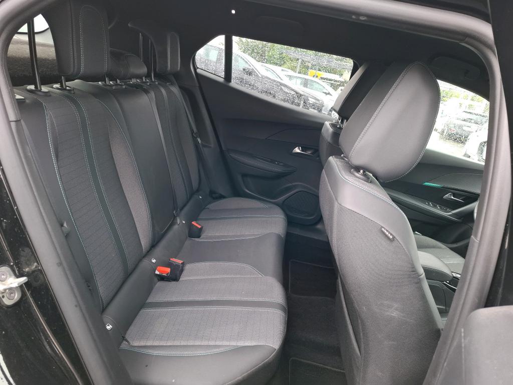 Peugeot 2008 BlueHDi 130 S&S EAT8 Allure 2023