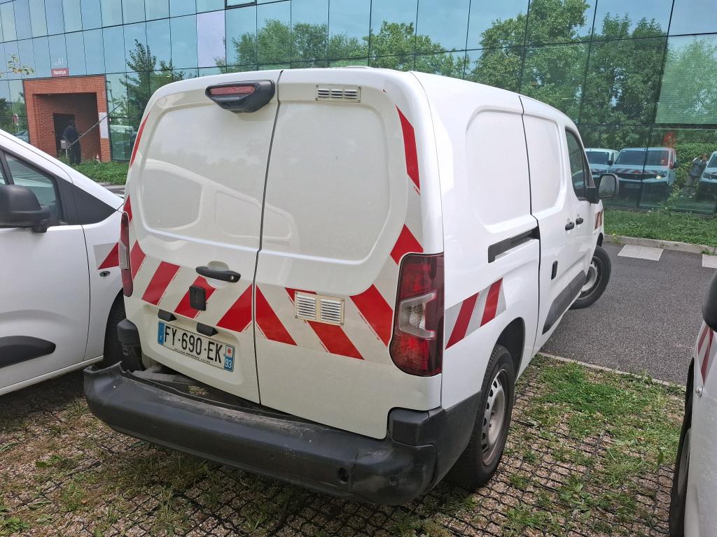 Peugeot PARTNER FOURGON LONG 950 KG BLUEHDI 130 S&S EAT8 ASPHALT 2021