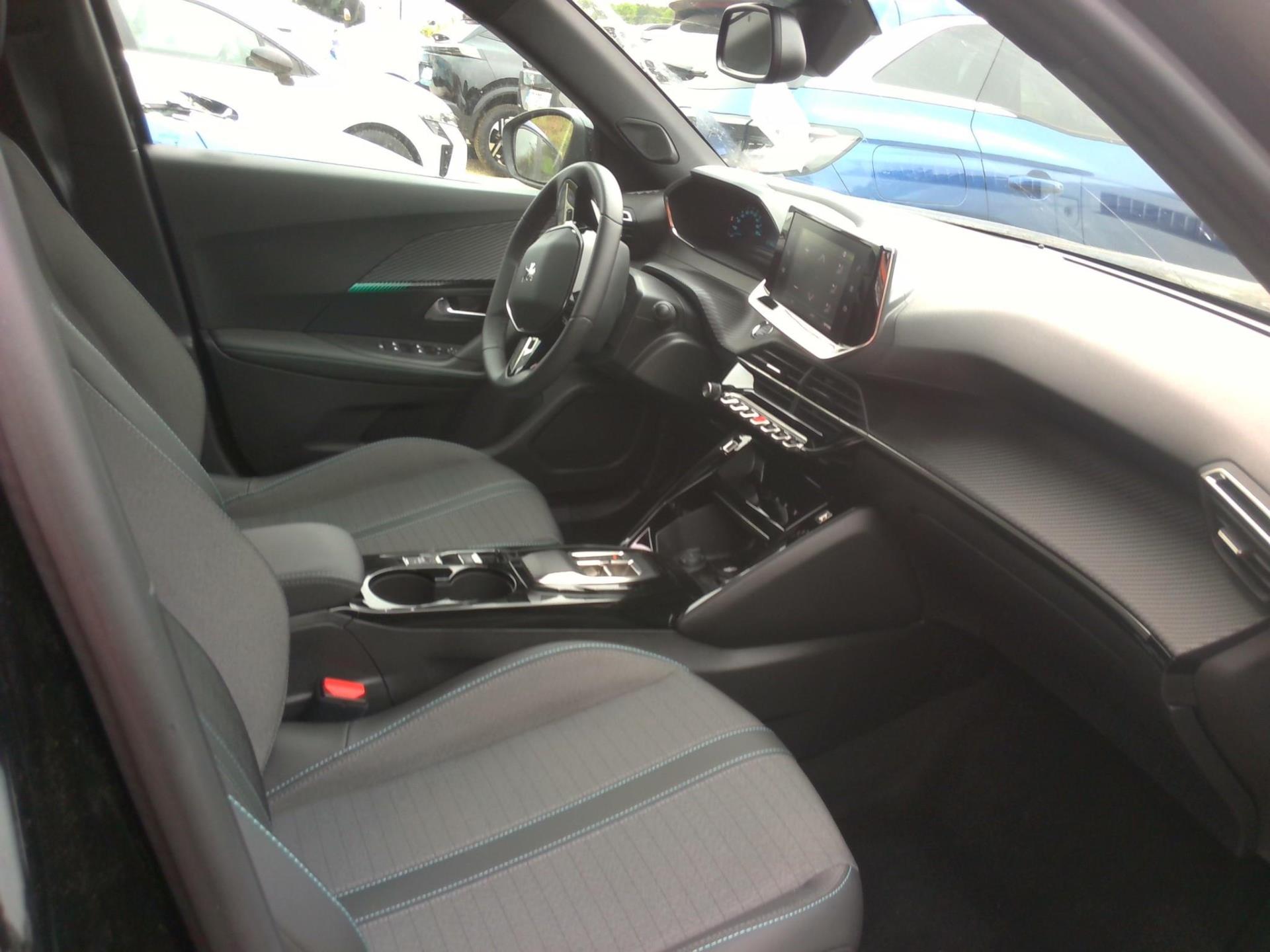 Peugeot 2008 Electrique 136 ch Allure 2023