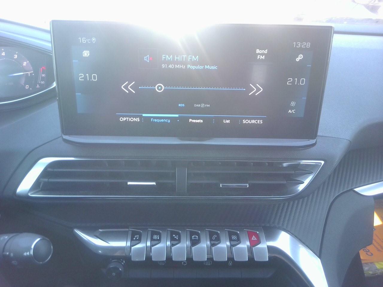 Foto Peugeot 3008 6