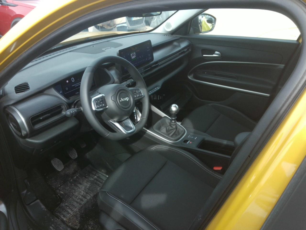 Foto Jeep AVENGER 3