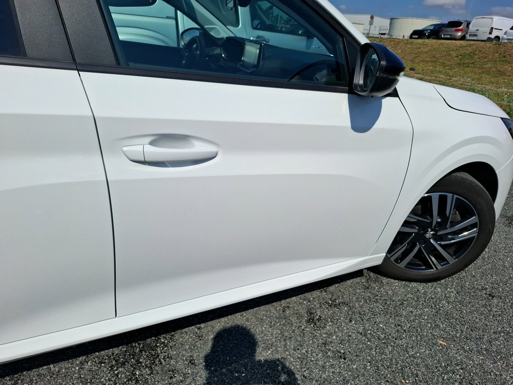 Peugeot 208 PureTech 100 S&S BVM6 Style 2023