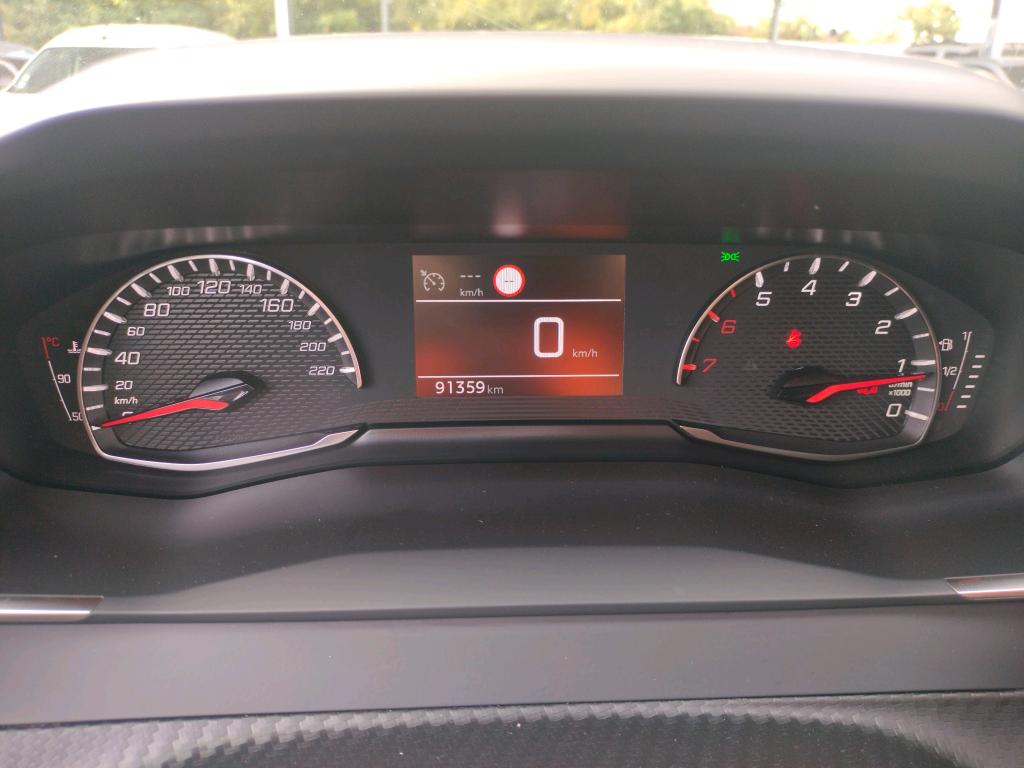 Peugeot 2008 BlueHDi 110 S&S BVM6 Active Business 2021